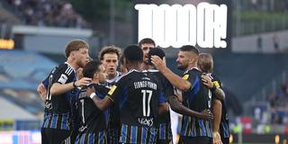 Torjubel des 1. FC Saarbrücken nach dem Tor zum 1:0 durch Kai Brünker (1. FC Saarbrücken) (Foto: picture alliance / Fußball-News Saarland | Fabian Kleer)
