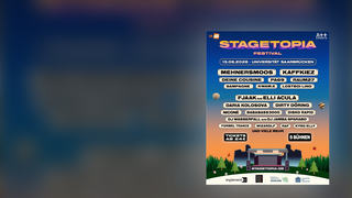 Die Acts, die auf dem Stagetopia spielen, stehen auf einem blauen Plakat geschrieben. (Foto: A++ Eventmanagement)