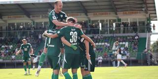 Homburg bejubelt das 3-0 gegen Villingen durch David Hummel  (Foto: IMAGO / Jan Huebner)