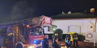 Wohnhausbrand in Riegelsberg. (Foto: Freiwillige Feuerwehr Regionalverband Saarbrücken)