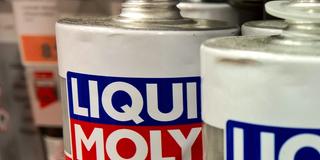 Logo auf Produkten des Schmiestoff-Herstellers Liqui Moly (Foto: IMAGO / Manfred Segerer)